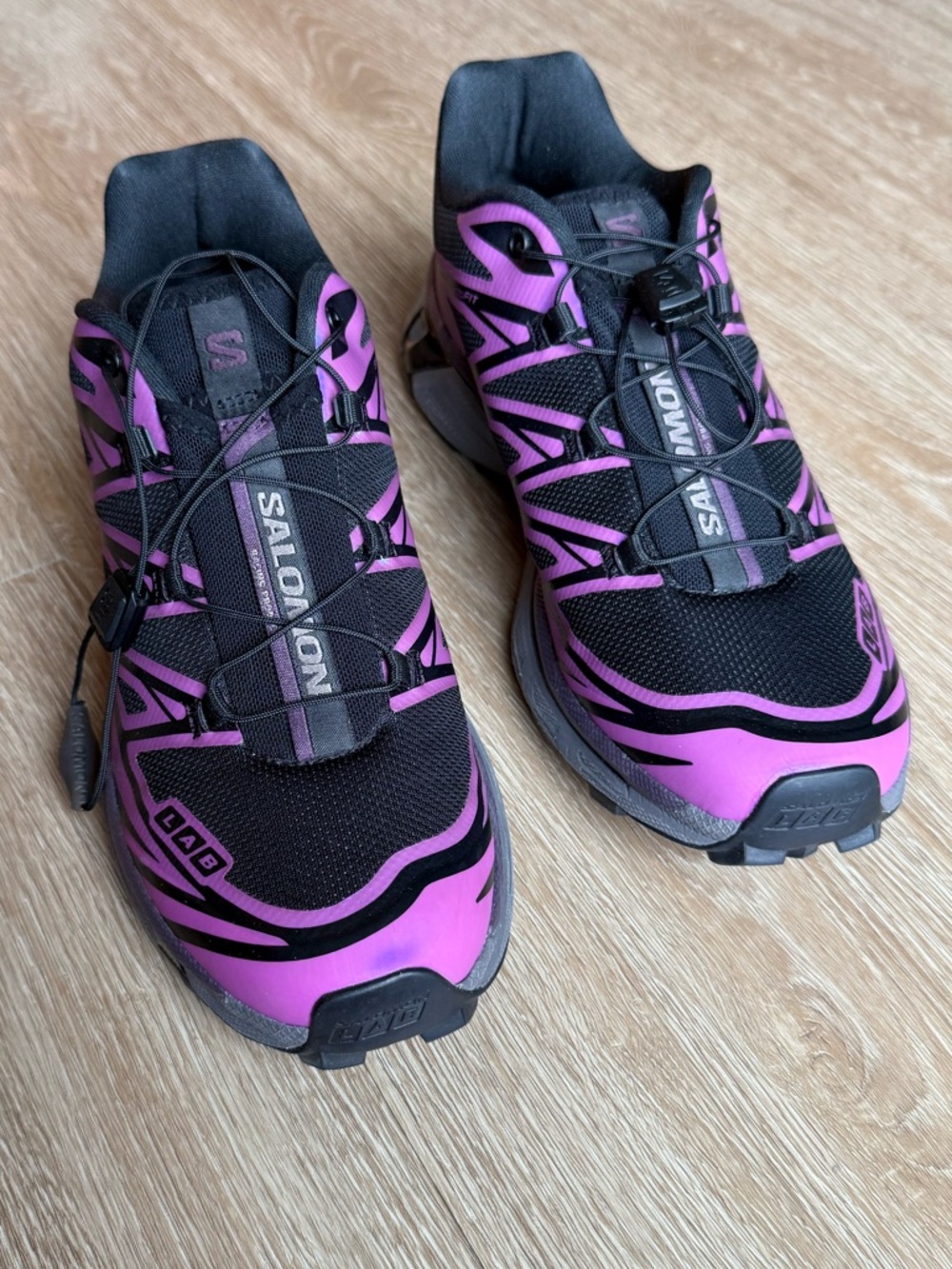 Salomon Women's XT-6 Trail Sneaker - Purple/Black - Picture 3 of 5